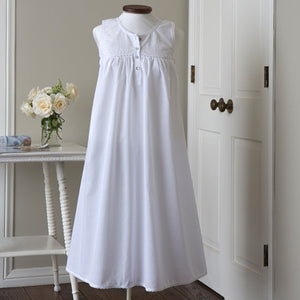 https://www.janeleslieco.com/products/taylor-linens-elisa-night-gown