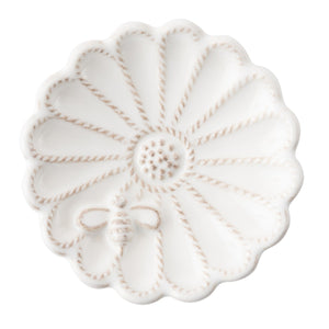 https://www.janeleslieco.com/products/juliska-jardins-du-monde-whitewash-3-5-mini-blossom-dish