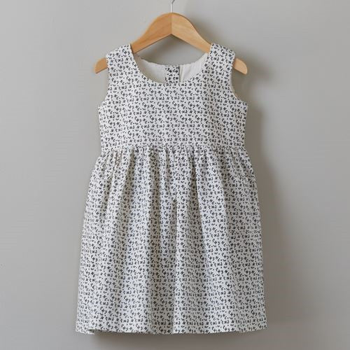 https://www.janeleslieco.com/products/taylor-linens-piper-little-dress