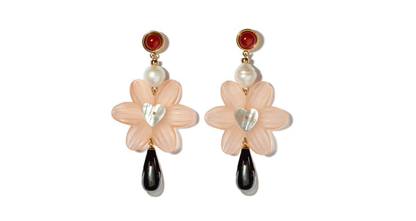 https://www.janeleslieco.com/products/lizzie-fortunato-sal-heart-earrings