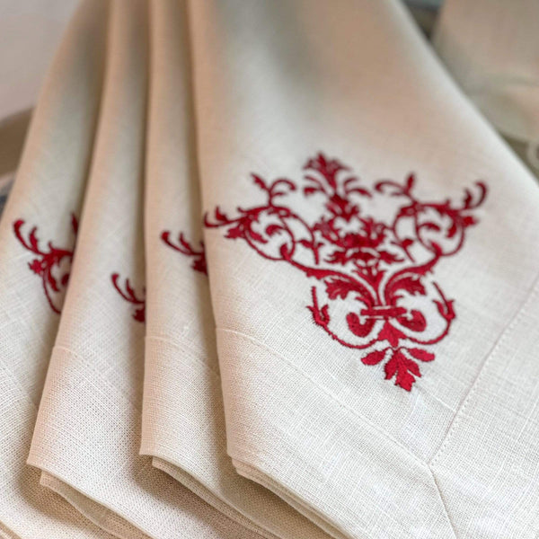 https://www.janeleslieco.com/products/arte-italica-crown-linen-designs-royal-large-napkins