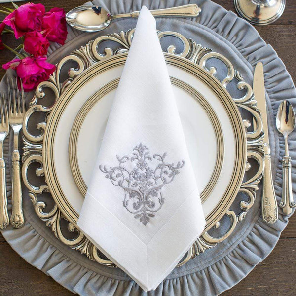 https://www.janeleslieco.com/products/arte-italica-crown-linens-victorian-napkin